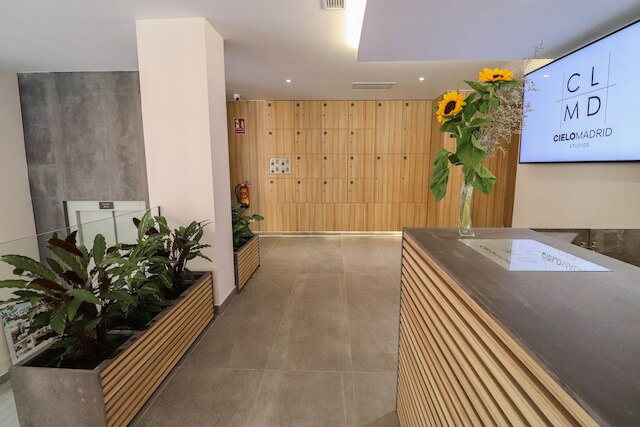 シエロ マドリード スタジィオズ