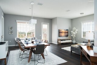 ペントハウス ネクスト トゥ コンベンション センター & ユニバーサル 3 ベッドルーム コンドミニアム バイ レッドオーニング