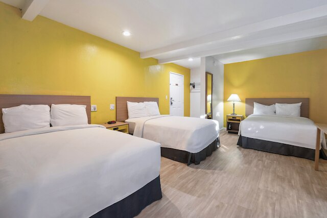 ホテル H - ウッド