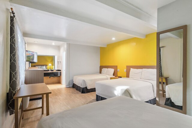 ホテル H - ウッド