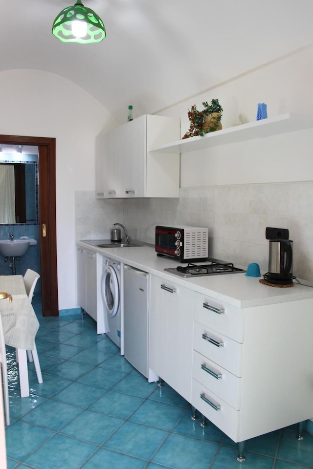 エデン ホリデイ アパートメント