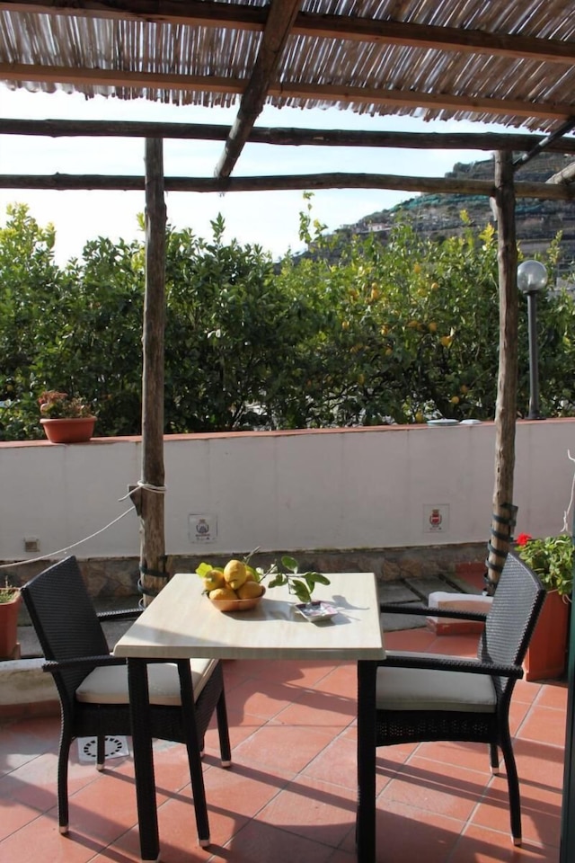 エデン ホリデイ アパートメント