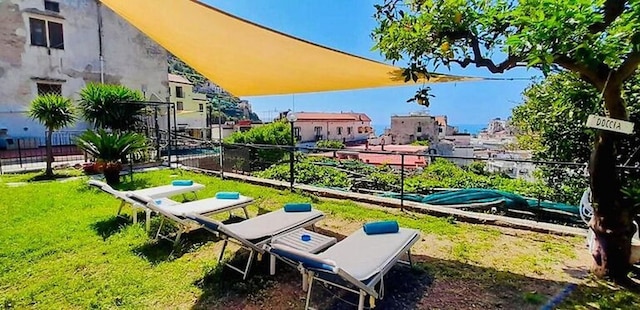 エデン ホリデイ アパートメント