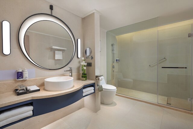 voco Guangzhou Shifu by IHG