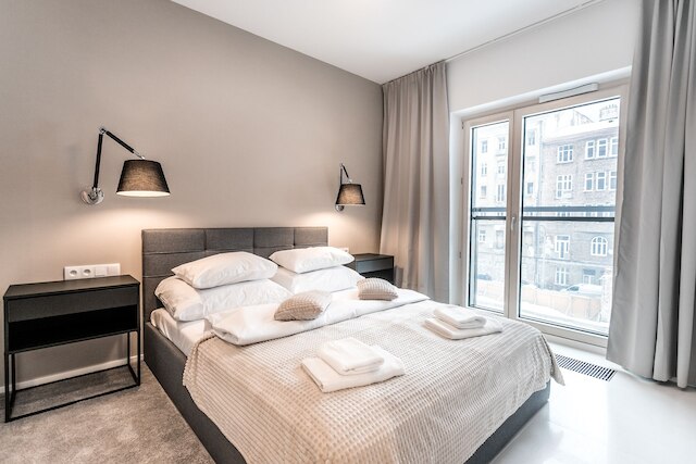 メニカ レジデンス