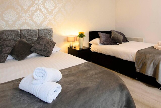 1 ベッド  アパートメント クロース トゥ フットボール グラウンズ