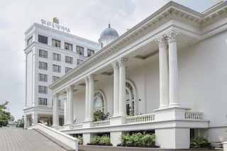 スタソマホテルアットザトリブラタダルマワンガサ