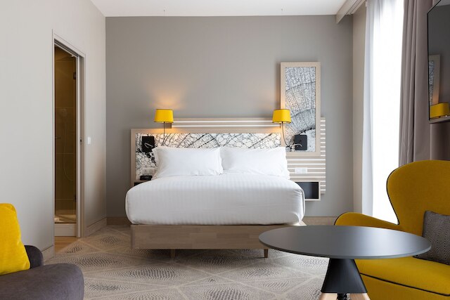 ヒルトン ガーデン イン トゥール サントル