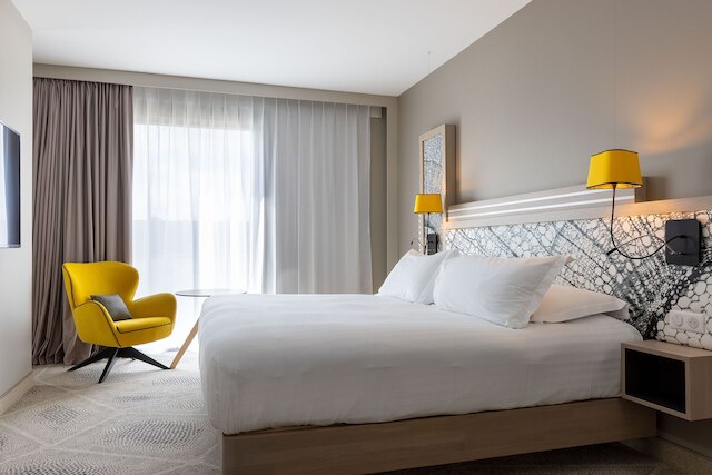 ヒルトン ガーデン イン トゥール サントル