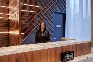 ホームウッド スイーツ バイ ヒルトン モントリオール ダウンタウン ウコC