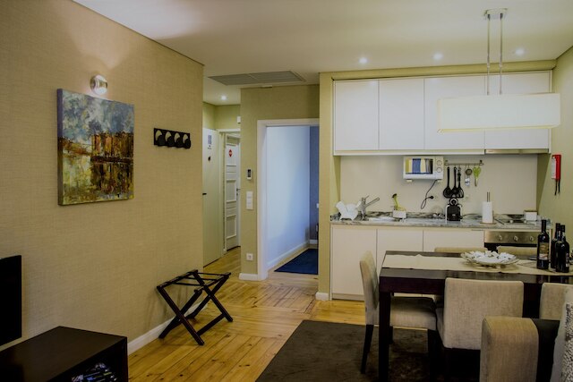 2 ベッドルームズ - ロマンティック アパートメント