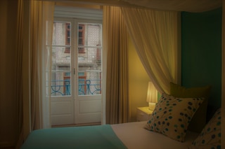 2 ベッドルームズ - ロマンティック アパートメント