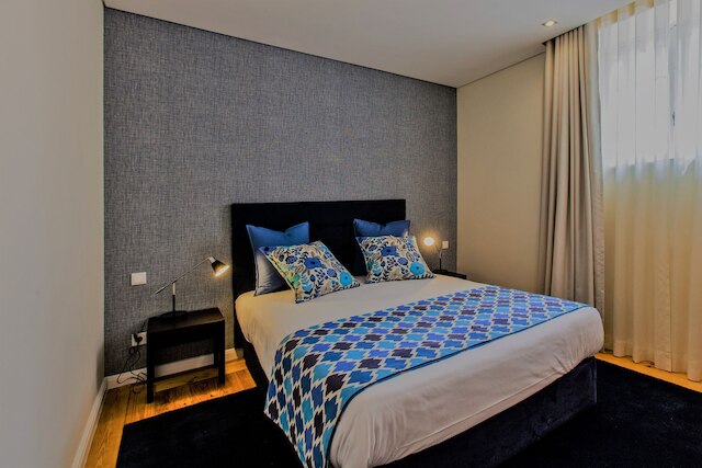 2 ベッドルームズ - ロマンティック アパートメント