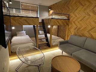 ゾンクホテル春吉寺町通