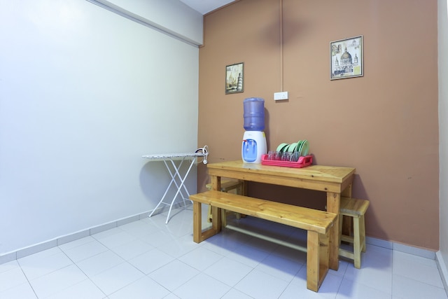 OYO ホーム 90244 デケリス  2BHK アパートメント