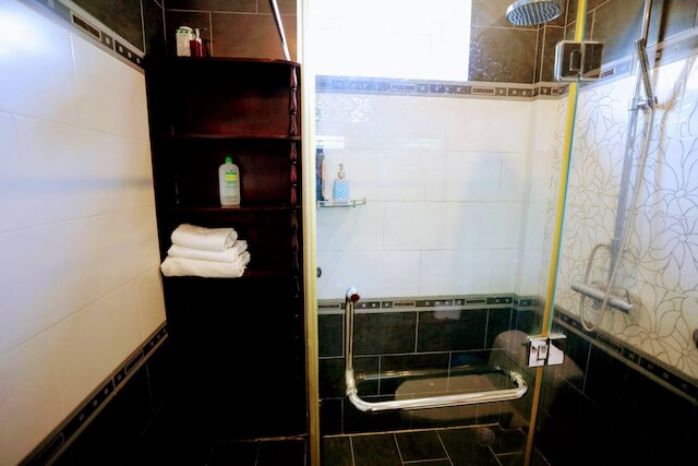 ヒルサイド ホームステイ フエ - マンション ルーム