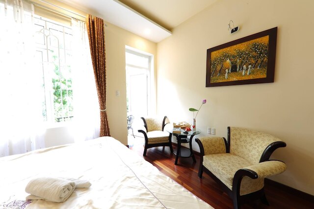 ヒルサイド ホームステイ フエ - シルク ルーム