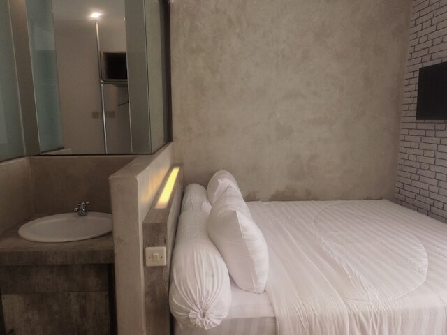 ドパラゴン ガジャ マダ