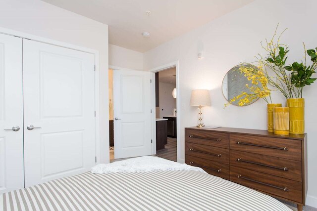 グローバル ラグジュアリー スイーツ クラレンドン メトロ