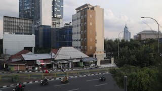 ュラガン カマル スリピ