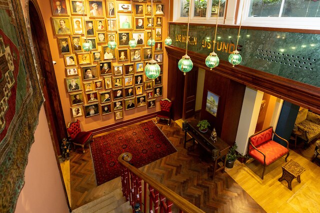 ライムハウス ライブラリー ホテル