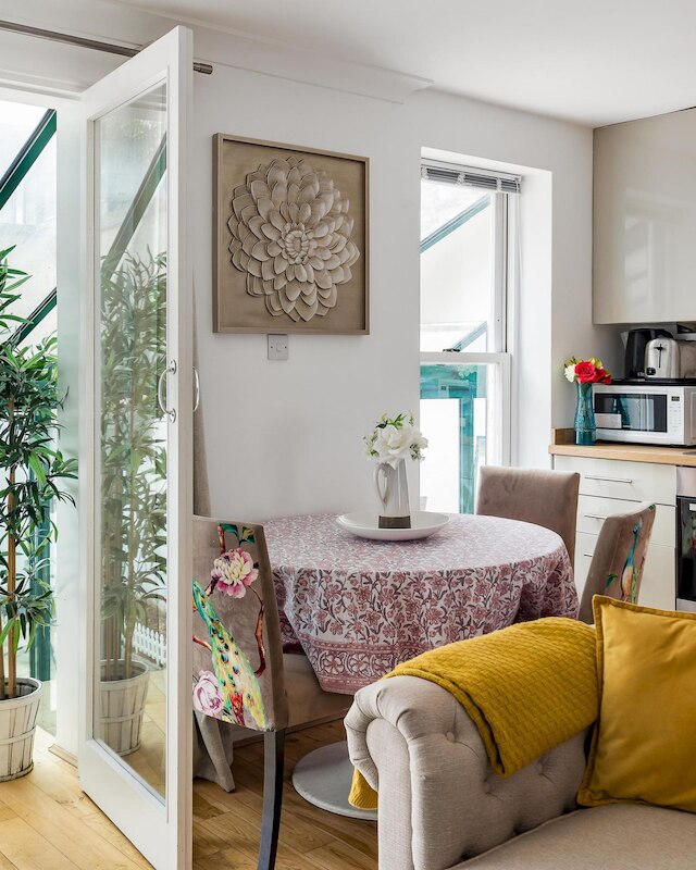 デュープレックス アパートメント ウィズ パティオ イン メリルボーン