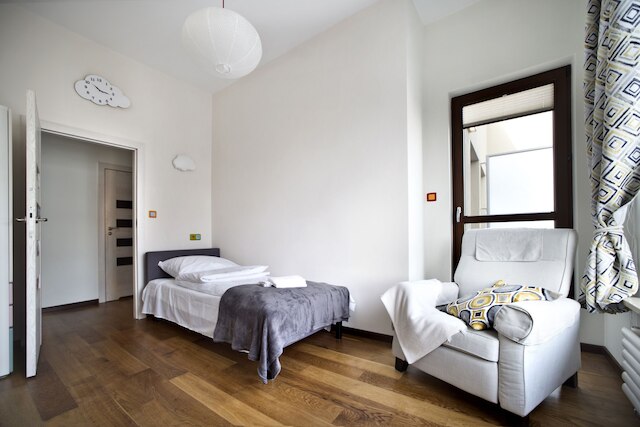 P&O アパートメンツ ヤャナ カジミエルサ