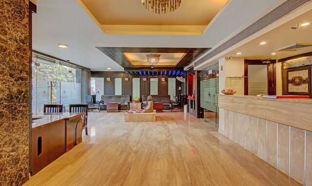 トリーボ プレミアム リラックス イン パテル ナガー