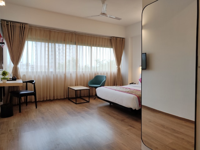 カナック ビーコン ホテル