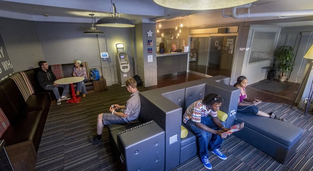 アンソニア ホテル - ホステル