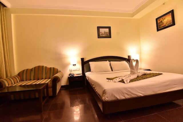 シンサン ホテル