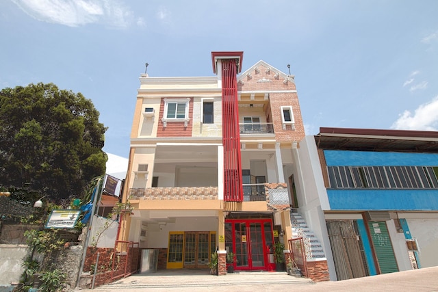 OYO 685 K フォーチュン アパーテレ