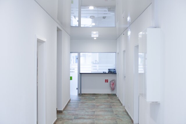 モンテールツィマー ウント ホステル ベイ ハンセツィマー