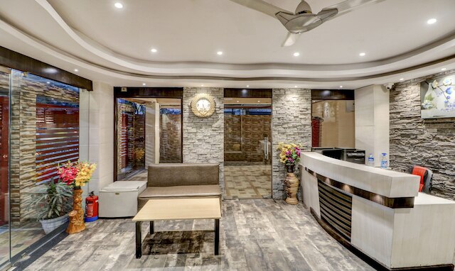 トリーボ トレンド クレセント レジデンシー