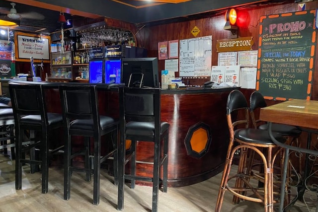 OYO 722 スラチ ハット イン