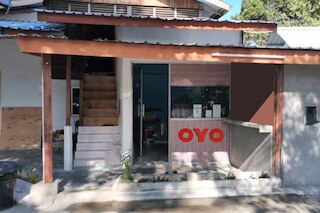 OYO 90176 ドクルズ サンライズ ヴィラ