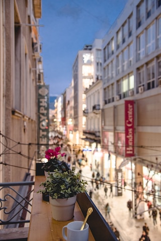 セントラル 44 OMG カジュアル スイート