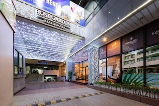 ローズ ガーデン レジデンス