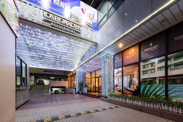 ローズ ガーデン レジデンス