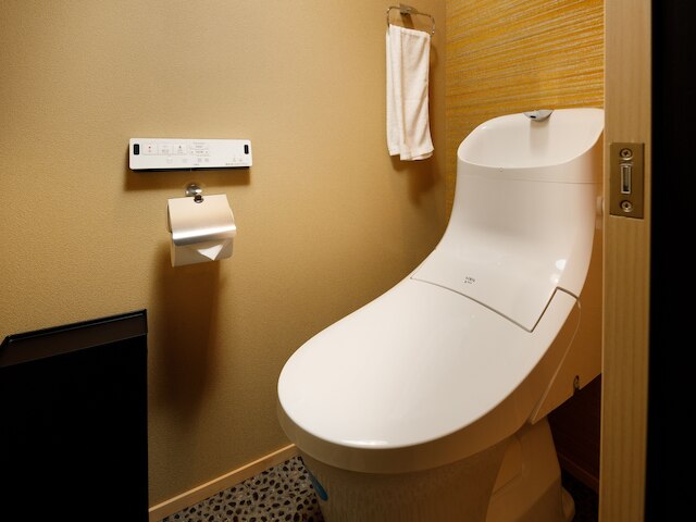 紡 伏見稲荷大社前