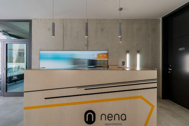 ネナ アパートメンツ モリッツプラッツ