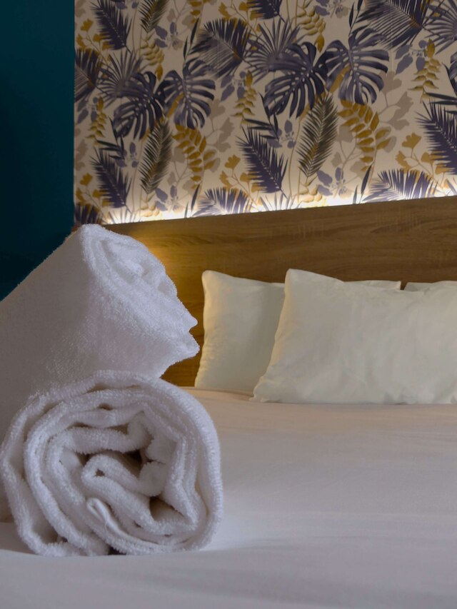 キリヤード デイレクト トゥーロン ウエスト - ラ セーヌ シュル メール