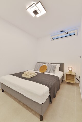 フェードラスリビング：シティセンターラグジュアリーフラットスクーファ