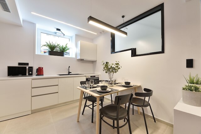 フェードラスリビング：シティセンターラグジュアリーフラットスクーファ