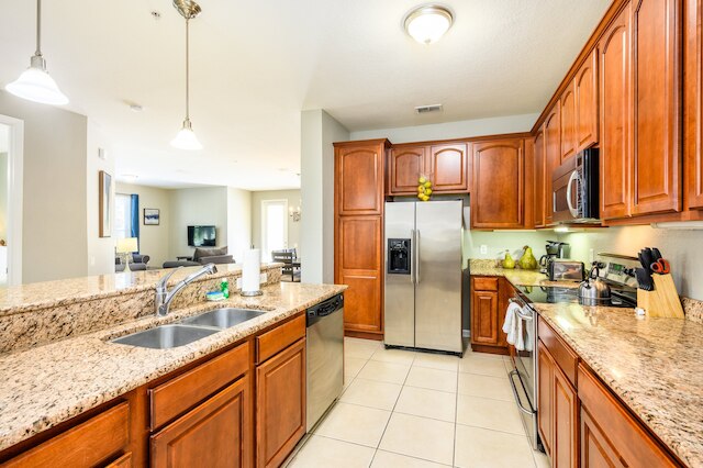 ビスタ ケイ リゾート ダイレクト コンドズ バイ ミレニアム マネジメント