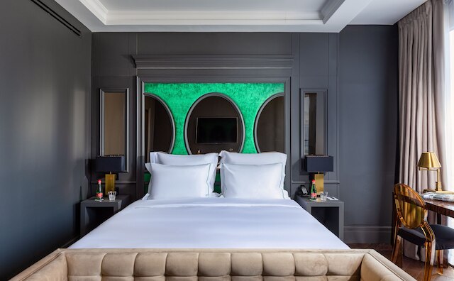 デブラ ブラウン