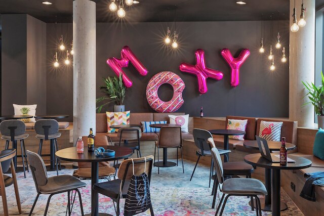 モクシー ハンブルク アルトナ