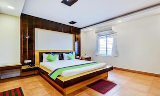 ツリーボー スリーマ - 2.5 km フロム ソルトレイク セクター V