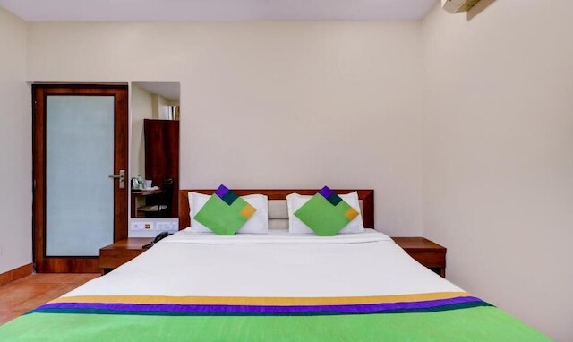 ツリーボー スリーマ - 2.5 km フロム ソルトレイク セクター V