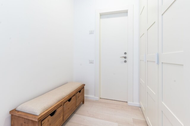 サンリット アーバン エスケープ ウィズ バルコニー バイ シー N レント